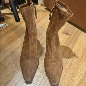 Reformation Size 7.5 Color Toasted Brown Suede